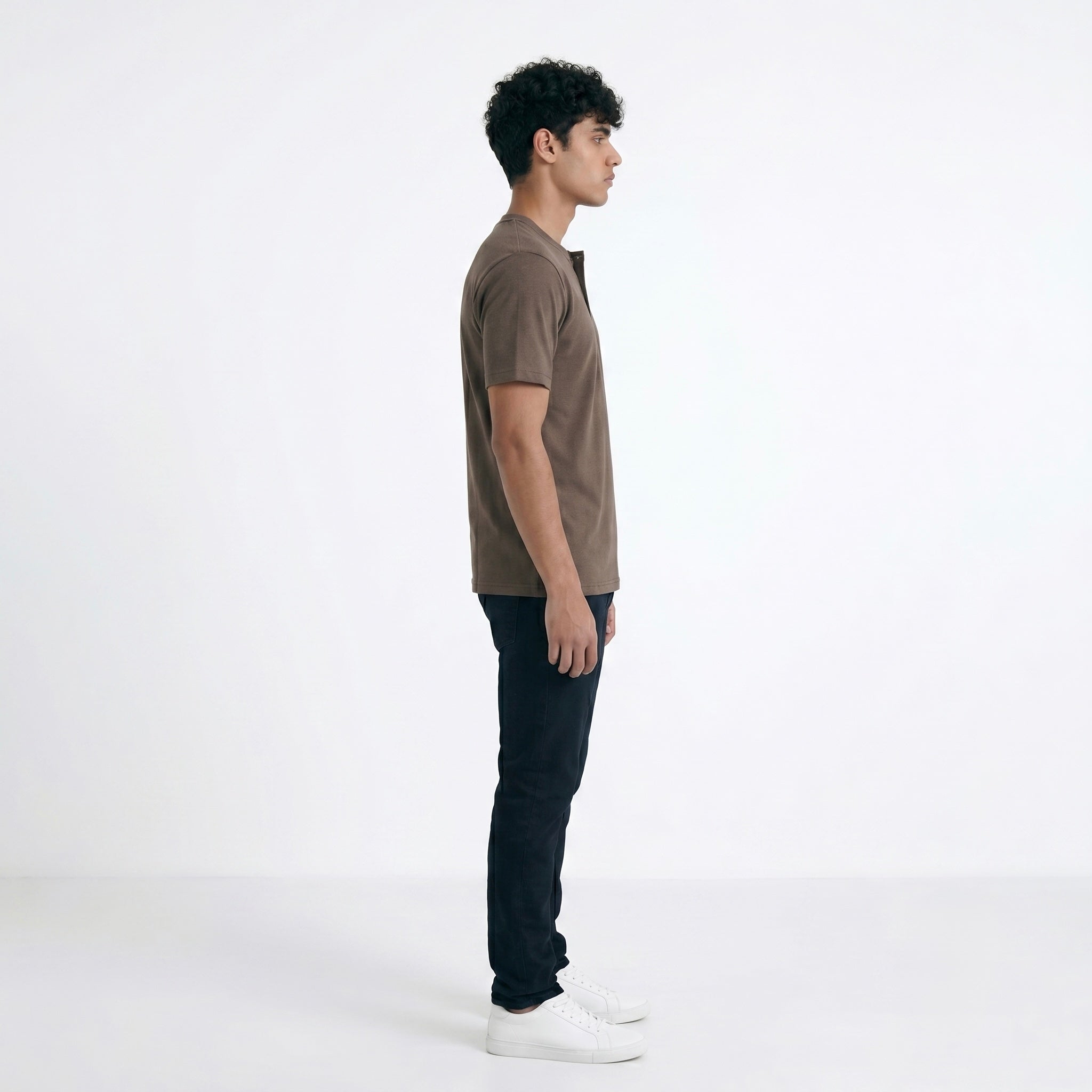 BROWN HENLEY NECK T-SHIRT